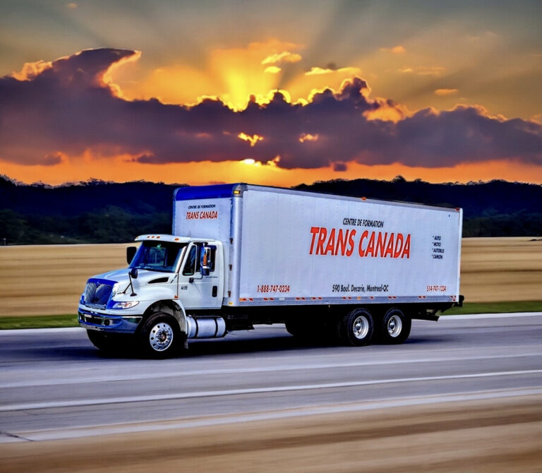 TRUCK DRIVING SCHOOL CLASS 3